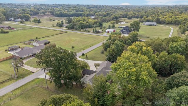 12036 S 278th East Avenue, Coweta, OK 74429