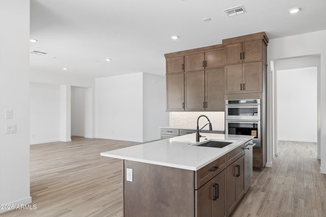 24040 N 25TH Street, Phoenix, AZ 85024