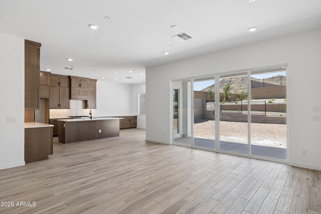 24040 N 25TH Street, Phoenix, AZ 85024