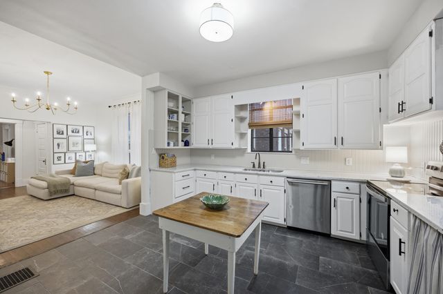 316 W Lexington Avenue, Danville, KY 40422