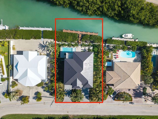 230 15Th Circle, Key Colony, FL 33051