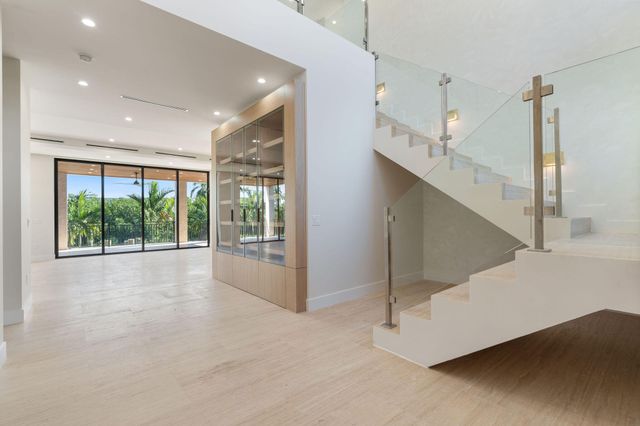 230 15Th Circle, Key Colony, FL 33051