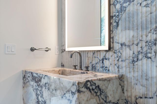 230 15Th Circle, Key Colony, FL 33051