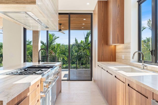 230 15Th Circle, Key Colony, FL 33051