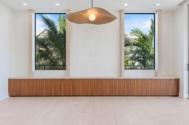 230 15Th Circle, Key Colony, FL 33051