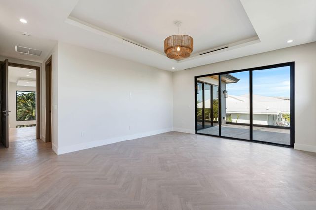 230 15Th Circle, Key Colony, FL 33051