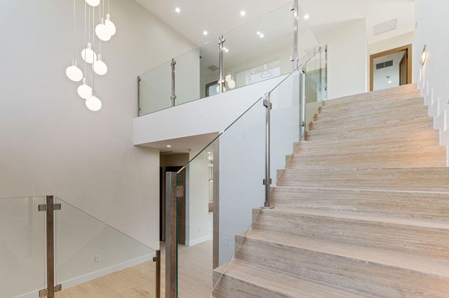 230 15Th Circle, Key Colony, FL 33051