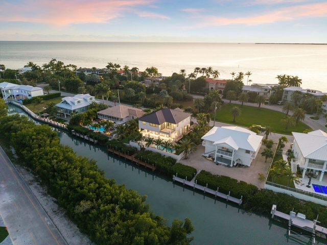 230 15Th Circle, Key Colony, FL 33051