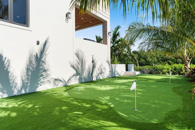 230 15Th Circle, Key Colony, FL 33051