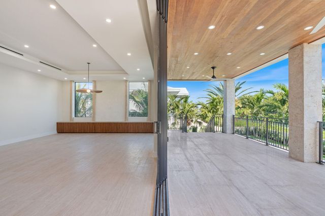 230 15Th Circle, Key Colony, FL 33051