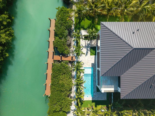 230 15Th Circle, Key Colony, FL 33051