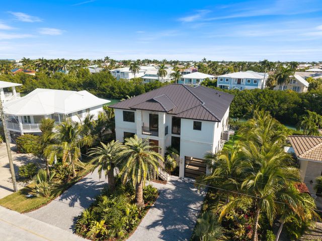 230 15Th Circle, Key Colony, FL 33051