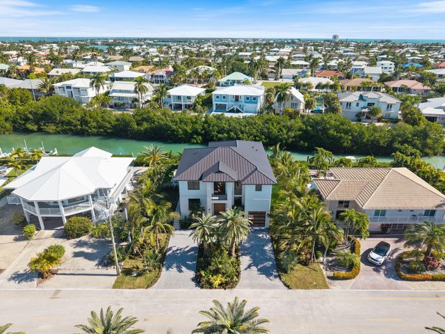 230 15Th Circle, Key Colony, FL 33051