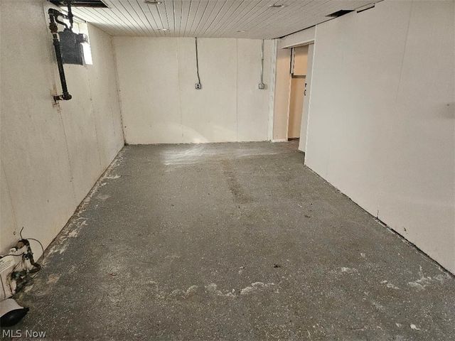 1681 Girard Street, Akron, OH 44301