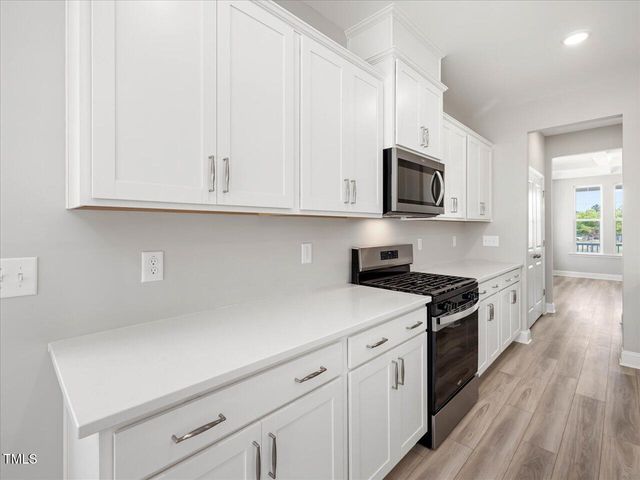 92 Celtic Lane, Lillington, NC 27546