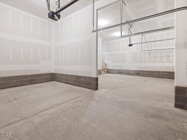 92 Celtic Lane, Lillington, NC 27546