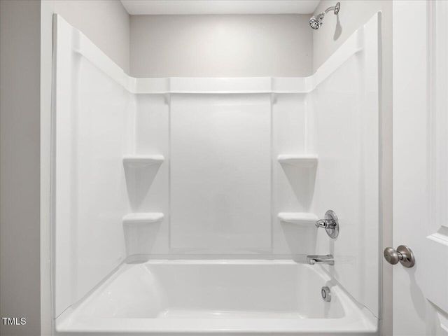 92 Celtic Lane, Lillington, NC 27546