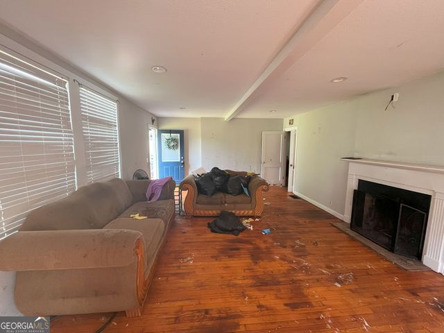 412 E Orange Street, Jesup, GA 31546