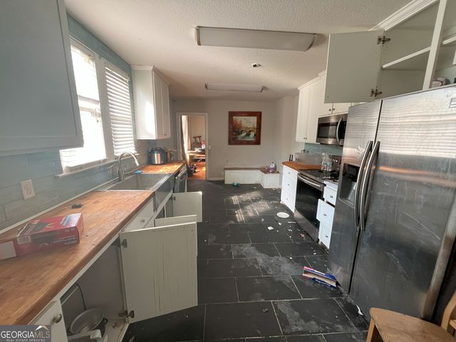 412 E Orange Street, Jesup, GA 31546