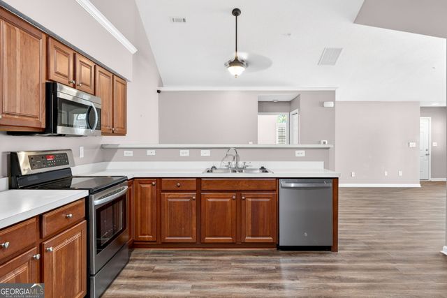 1503 SE Silver Summit Drive, Conyers, GA 30094