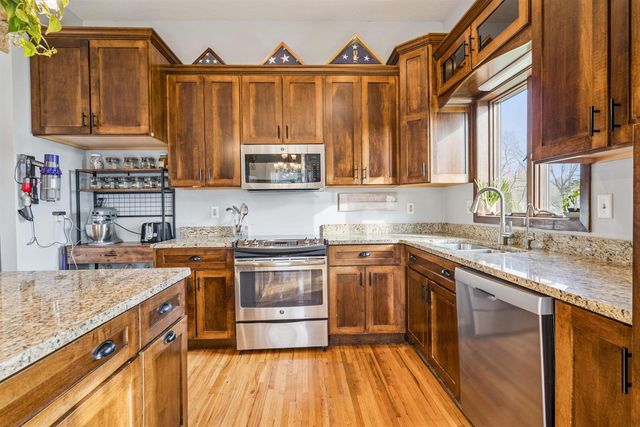 330 S Mill Street, Wadena, IA 52169