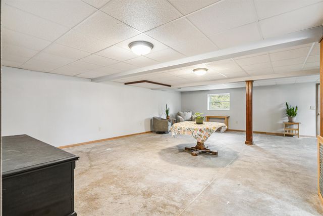 330 S Mill Street, Wadena, IA 52169