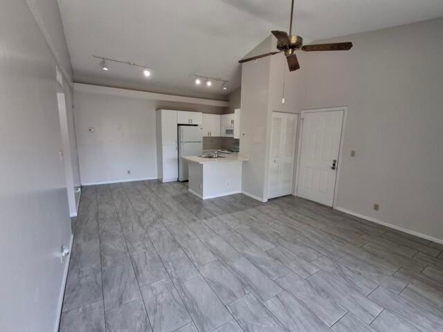 701 Lyons Road 13208, Coconut Creek, FL 33063