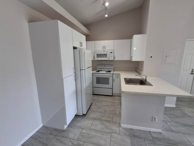701 Lyons Road 13208, Coconut Creek, FL 33063