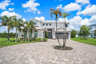 20020 SE Bridgewater Drive, Jupiter, FL 33458