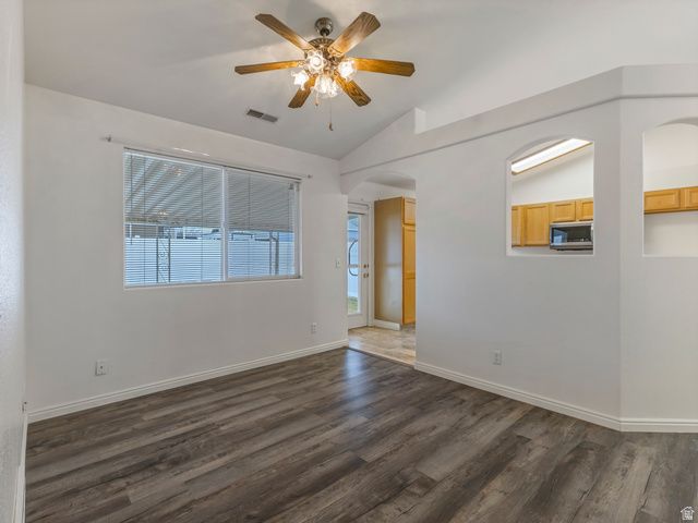 5444 S 4050 W, Roy, UT 84067