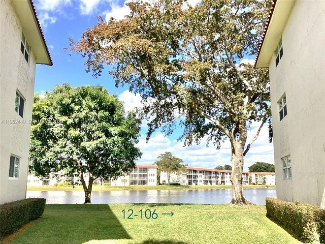 9423 S Hollybrook Lake Drive 106, Pembroke Pines, FL 33025