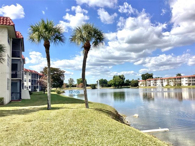 9423 S Hollybrook Lake Drive 106, Pembroke Pines, FL 33025