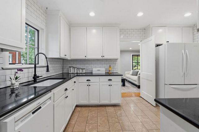 1904 Schulle Ave, Austin, TX 78703