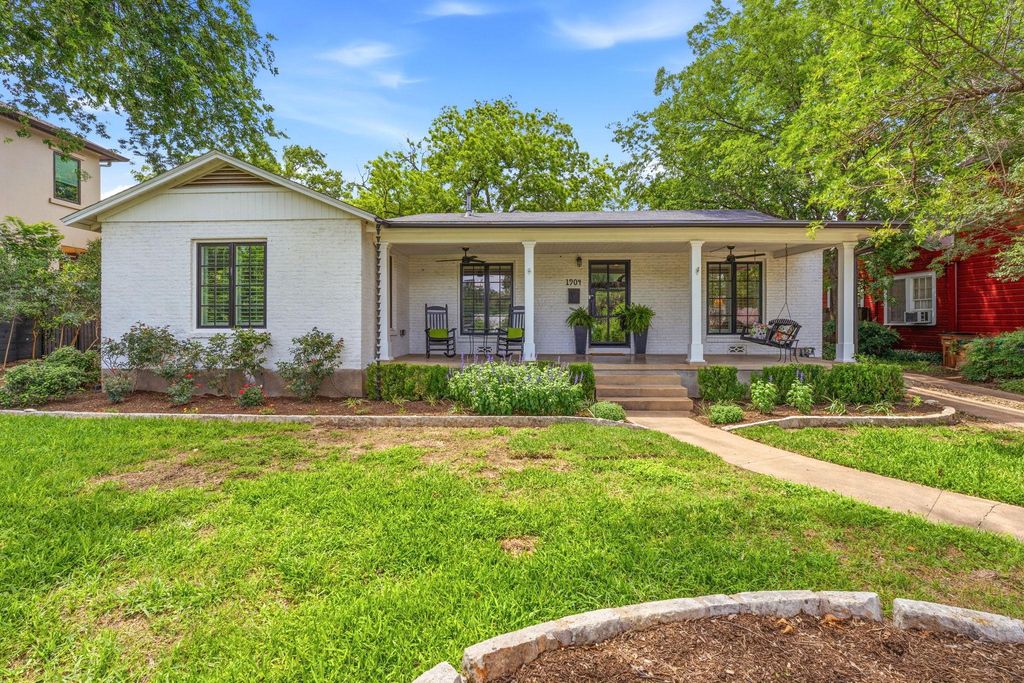 1904 Schulle Ave, Austin, TX 78703