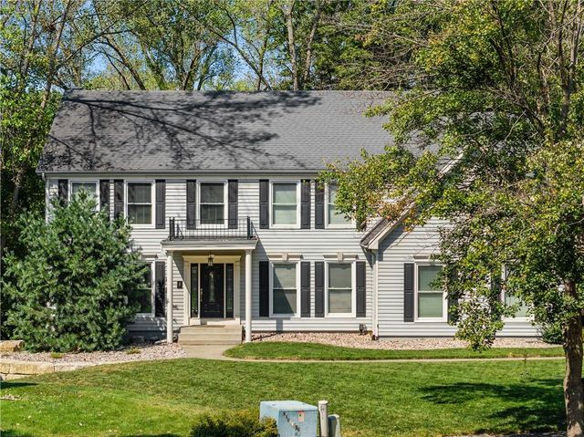 504 NW 47th Street, Gladstone, MO 64116