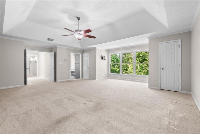 504 NW 47th Street, Gladstone, MO 64116