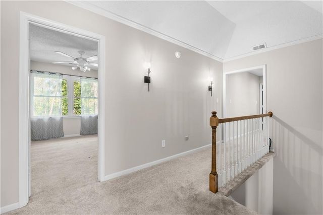 504 NW 47th Street, Gladstone, MO 64116