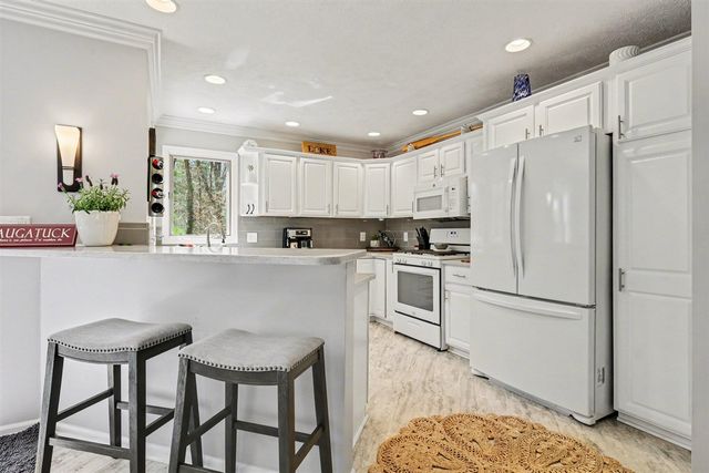 3330 Clearview Lane, Saugatuck, MI 49453