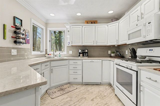 3330 Clearview Lane, Saugatuck, MI 49453