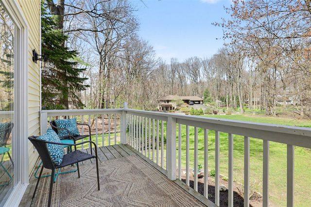 3330 Clearview Lane, Saugatuck, MI 49453