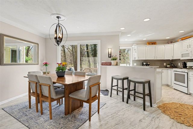 3330 Clearview Lane, Saugatuck, MI 49453
