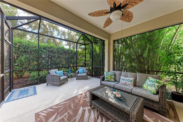 4952 MAYMONT PARK CIRCLE, Bradenton, FL 34203