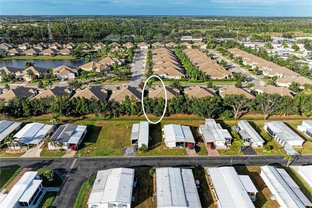 4952 MAYMONT PARK CIRCLE, Bradenton, FL 34203