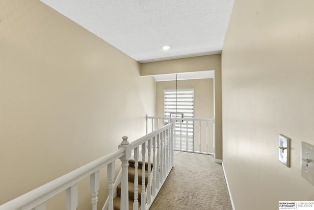 12832 Burt Court, Omaha, NE 68154