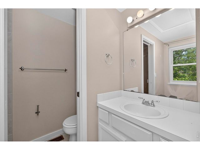 4535 Seaway Cir, Fort Collins, CO 80525
