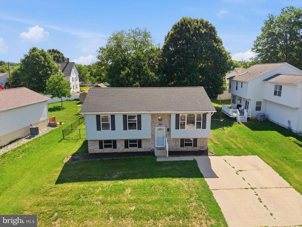 22060 CARAVEL CT, Great Mills, MD 20634