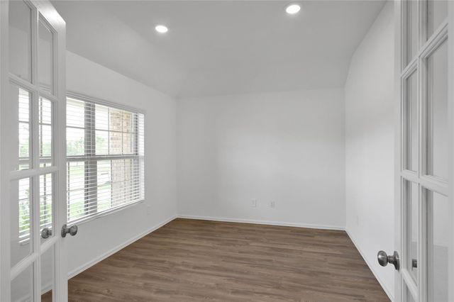 3609 Oakvale Drive, Conroe, TX 77301
