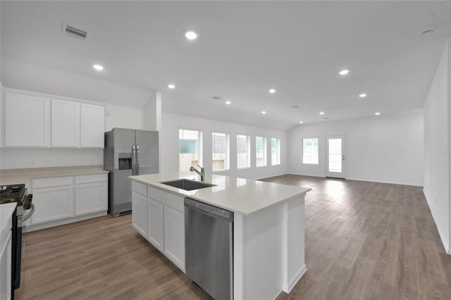 3609 Oakvale Drive, Conroe, TX 77301