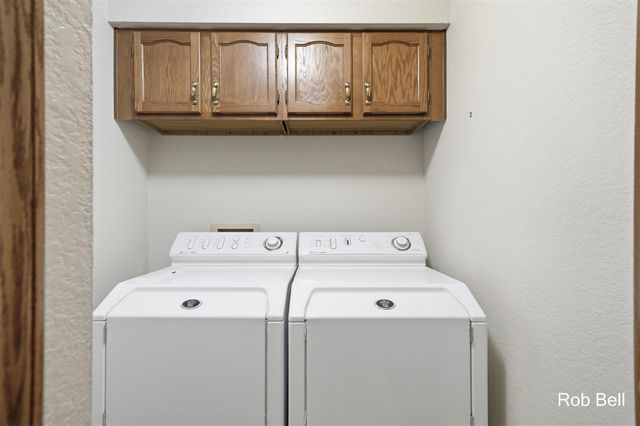 4232 Redbush Drive, Grandville, MI 49418