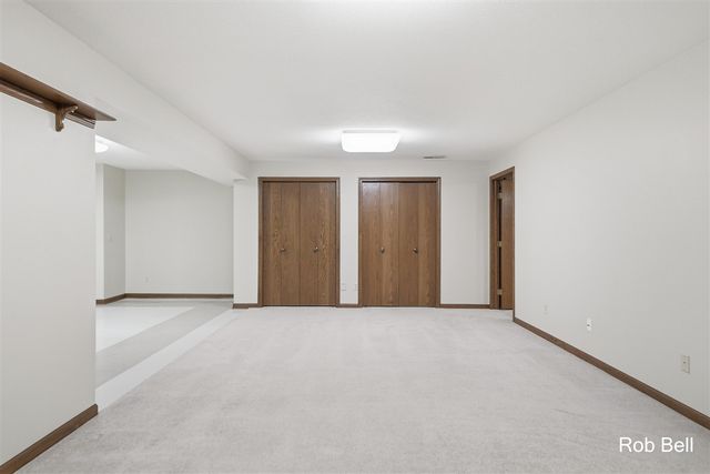 4232 Redbush Drive, Grandville, MI 49418